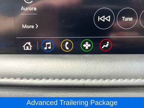 Used 2021 Chevrolet Tahoe Z71 w/ Z71 Off-Road Package AWD/4WD image 25