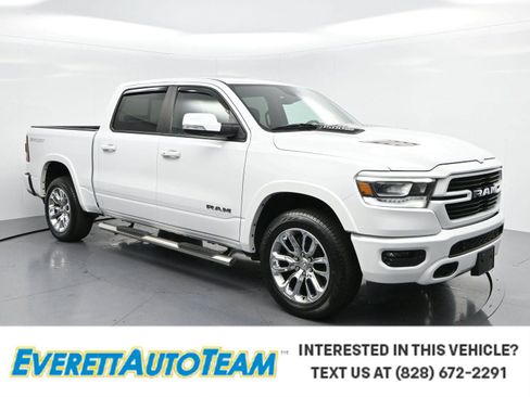 Used 2022 RAM 1500 Laramie AWD/4WD image 1