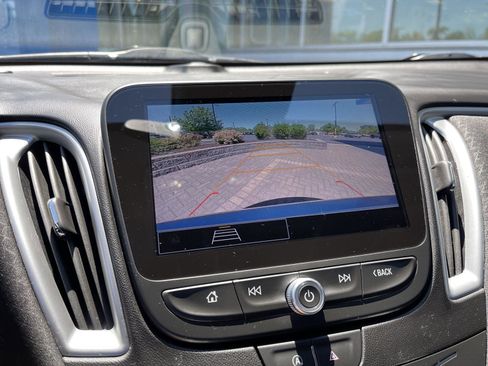Used 2024 Chevrolet Malibu LT FWD image 25