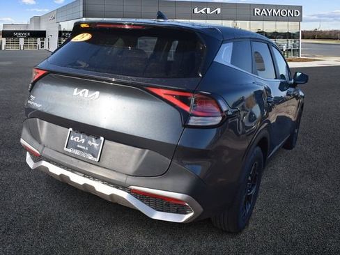 Certified 2023 Kia Sportage LX image 3