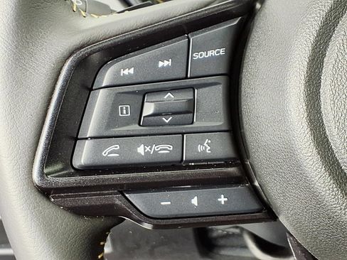 Used 2025 Subaru Crosstrek 2.5i Sport w/ Crosstrek Mirror Package AWD/4WD image 17