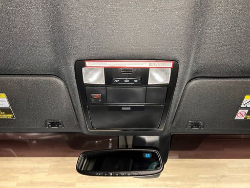 Used 2023 Toyota Tacoma TRD Sport image 17