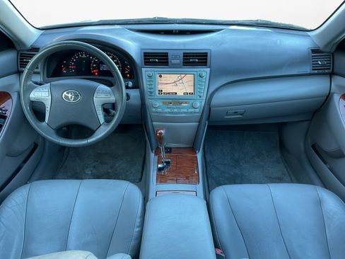 Used 2009 Toyota Camry XLE image 10