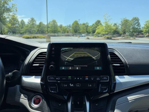 Used 2018 Honda Odyssey EX-L image 25