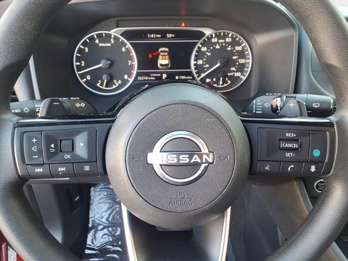 Used 2023 Nissan Rogue SV image 23