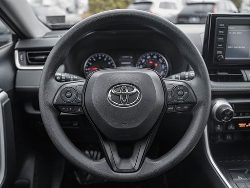 Used 2019 Toyota RAV4 XLE w/ Convenience Package image 29