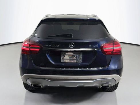 Used 2018 Mercedes-Benz GLA 250 4MATIC image 6