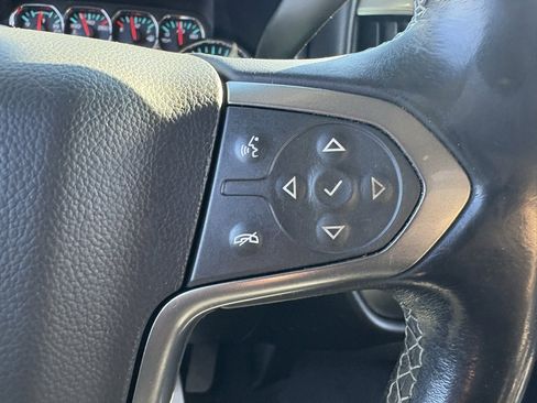 Used 2018 Chevrolet Silverado 1500 LT w/ All Star Edition image 49