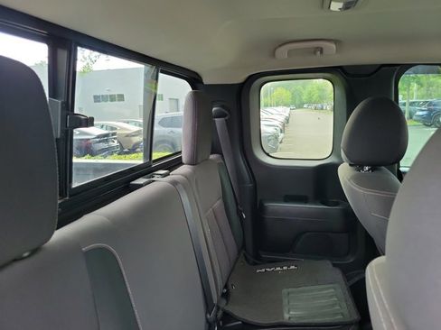 Used 2021 Nissan Titan SV w/ Accessory Utility Package RWD image 12