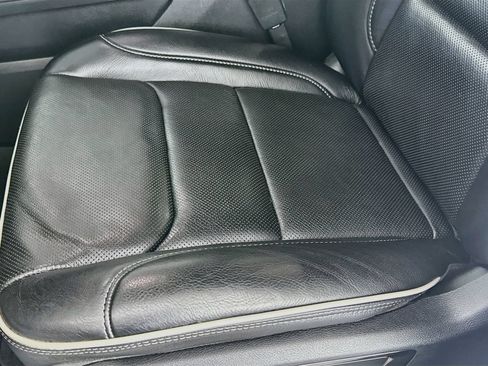 Used 2023 RAM 1500 Limited AWD/4WD image 19
