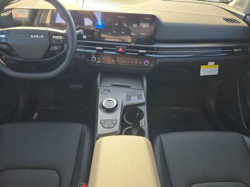 New 2026 Kia Sportage EX AWD/4WD image 15