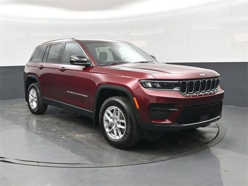 New 2025 Jeep Grand Cherokee Laredo X w/ Luxury Tech Group I image 1