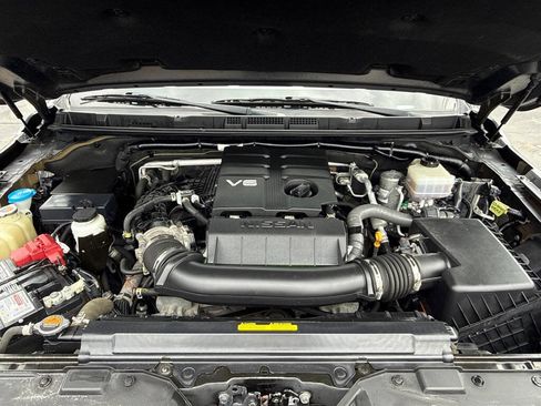 Used 2022 Nissan Frontier S image 9