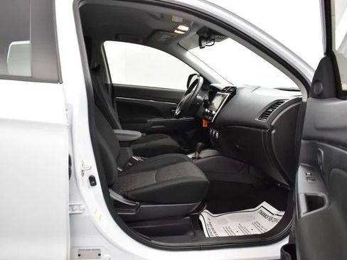 Used 2024 Kia Sportage LX image 14