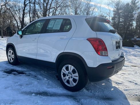 Used 2016 Chevrolet Trax LS image 10