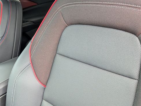 New 2025 Chevrolet Equinox EV RS image 16