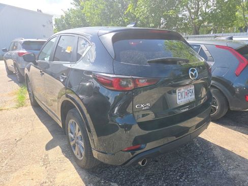 Used 2025 MAZDA CX-5 AWD 2.5 S w/ Preferred Package image 8