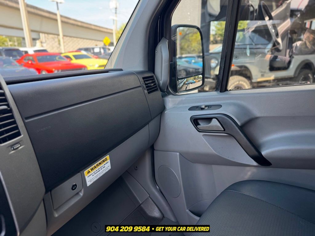 Used 2017 Mercedes-Benz Sprinter 3500 image 13