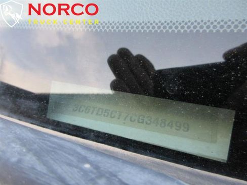 Used 2012 RAM 2500 ST w/ Chrome Appearance Group image 21