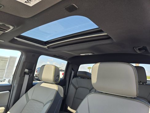 New 2026 Chevrolet Colorado ZR2 w/ Technology Package image 12