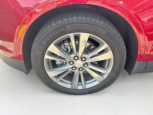 Used 2024 Cadillac XT5 Premium Luxury AWD/4WD image 38