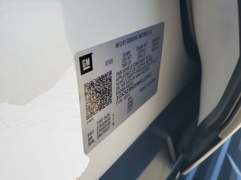 Used 2021 GMC Yukon SLT image 4