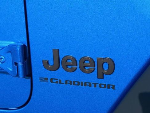 New 2026 Jeep Gladiator Sport image 13