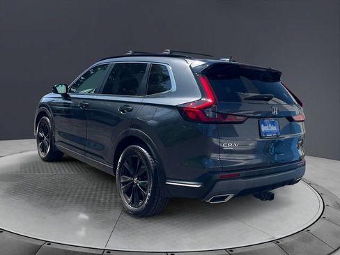 Certified 2023 Honda CR-V Sport Touring image 3