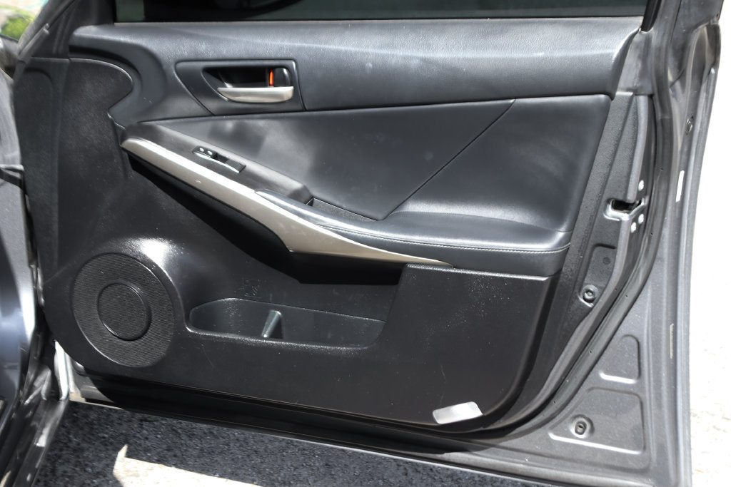 Used 2019 Lexus IS 300 F Sport w/ F Sport Package RWD image 42