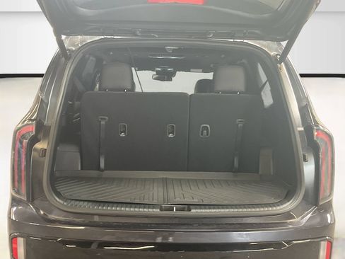 Used 2025 Kia Telluride EX X-Line AWD/4WD image 28
