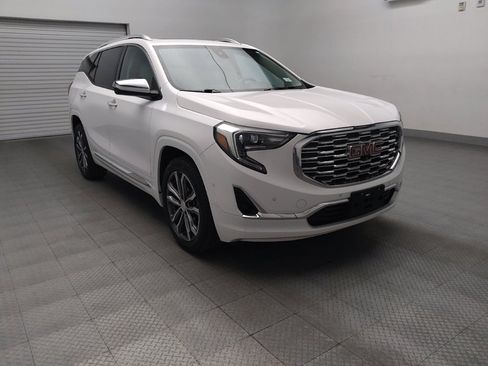 Used 2018 GMC Terrain Denali w/ Advanced Safety Package image 13