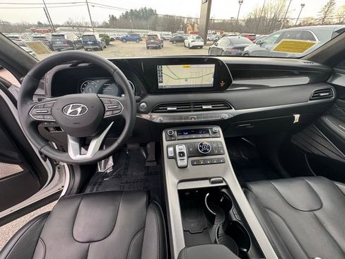 Used 2020 Hyundai Palisade Limited image 13