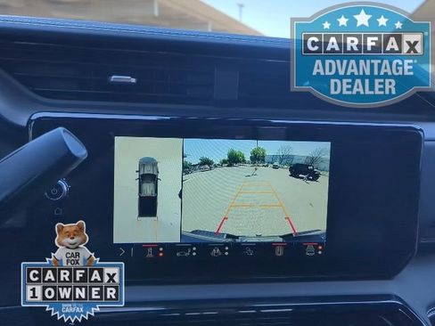 Used 2025 GMC Sierra 2500 AT4X image 6