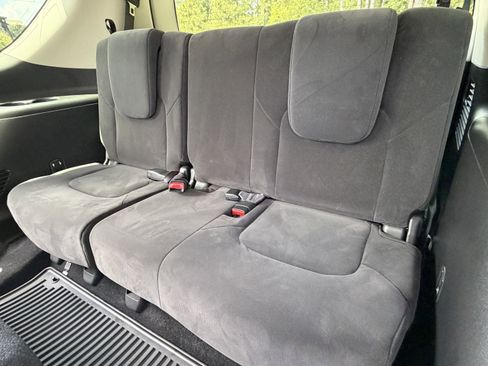 Used 2023 Nissan Armada S AWD/4WD image 20