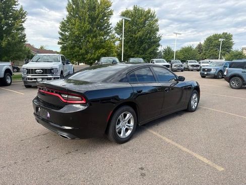 Used 2023 Dodge Charger SXT RWD image 8