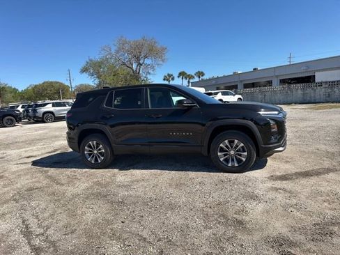 New 2026 Chevrolet Equinox LT w/ Safety and Technology Package FWD image 13