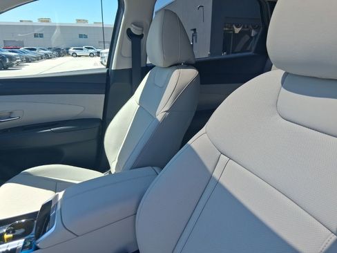 New 2025 Hyundai Tucson SEL FWD image 18