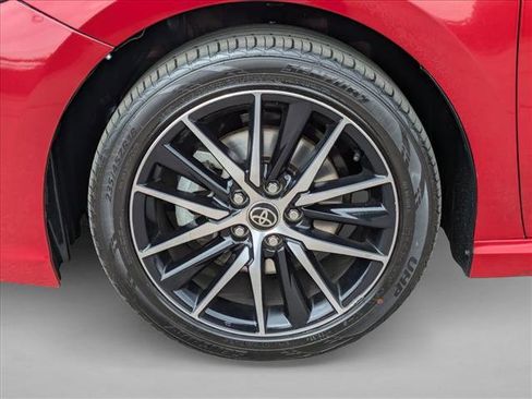 Used 2021 Toyota Camry SE FWD image 23