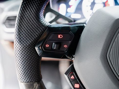 Used 2021 Lamborghini Huracan EVO RWD image 58