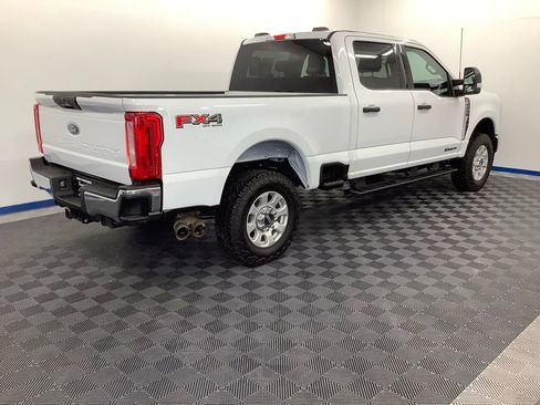 Used 2024 Ford F250 XLT w/ FX4 Off-Road Package AWD/4WD image 19