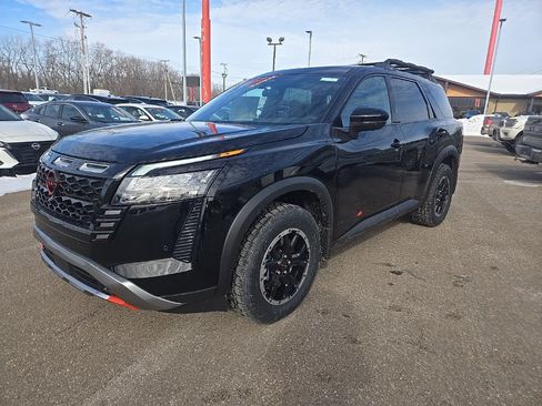 New 2026 Nissan Pathfinder Rock Creek w/ Rock Creek Premium Package image 3