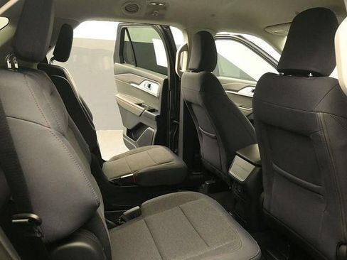 New 2026 Ford Explorer Active RWD image 18