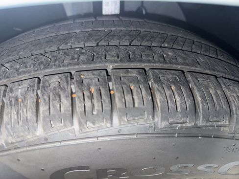 New 2026 Kia Carnival EX image 11