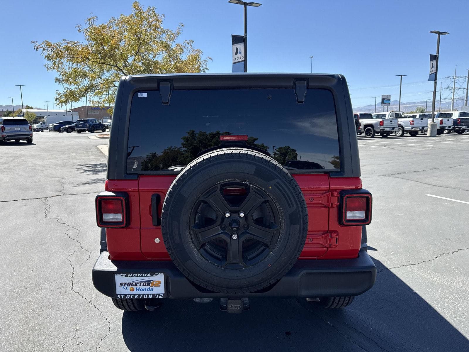Used 2020 Jeep Wrangler Unlimited Sport S AWD/4WD image 7