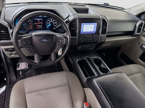 Used 2020 Ford F150 XLT w/ Equipment Group 302A Luxury AWD/4WD image 17