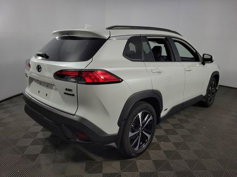 Used 2024 Toyota Corolla Cross XSE image 8