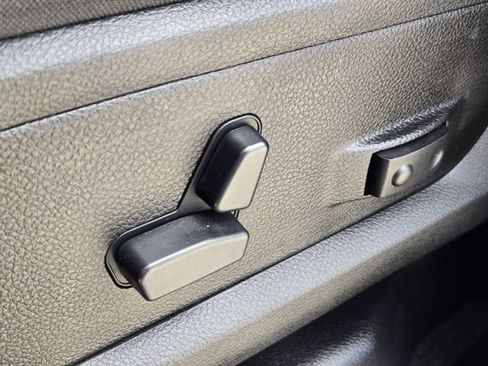 Certified 2026 RAM 2500 Big Horn AWD/4WD image 34