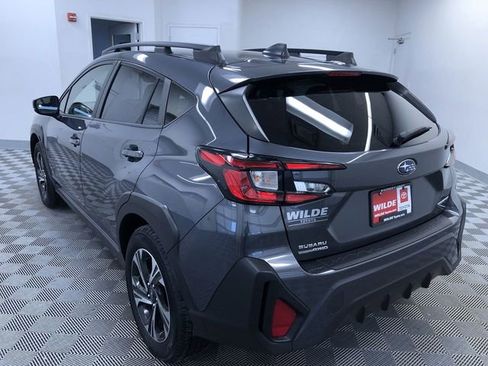 Used 2024 Subaru Crosstrek 2.0i Premium image 13