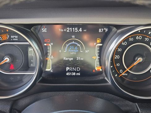 Used 2021 Jeep Wrangler Unlimited Sport AWD/4WD image 24