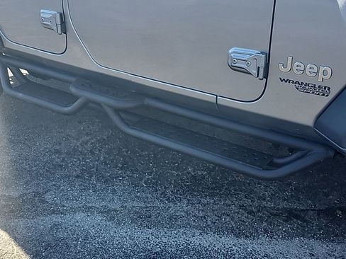 Certified 2019 Jeep Wrangler Unlimited Sport S image 23